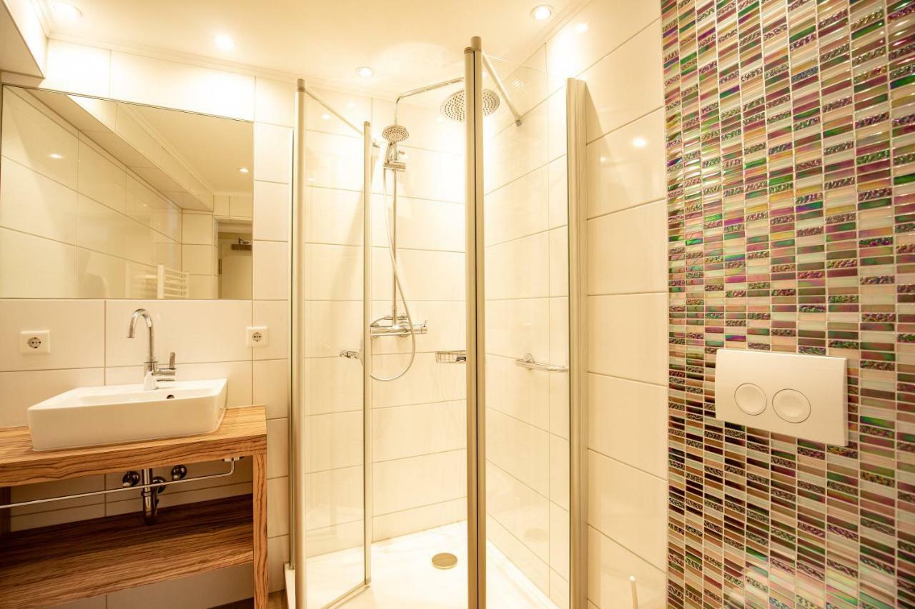 Hotel Mosella บุลลาย ภายนอก รูปภาพ